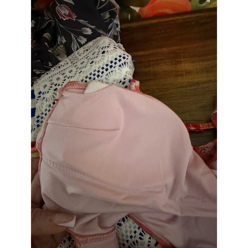 Victoria’s Secret Floral One Piece Swimsuit Pink Open Back Tie Waist Size Small - Picture 11 of 12